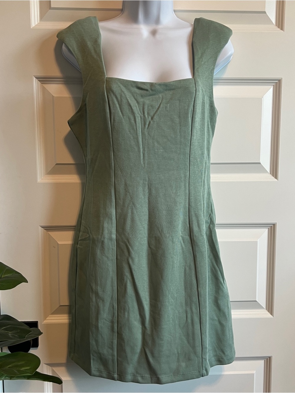 ENDLESS ROSE Anthropologie Cap Sleeve Knit Mini Dress Sage Medium NWT